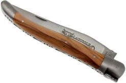 Laguiole En Aubrac Classic 12cm Olive Wood L0212OLI-FSB1 12 Laguiole En Aubrac Classic 12cm Olive Wood L0212OLI-FSB1 -Knife Hub Shop AUL0212OLI FSB1 03 laguiole en aubrac aul0212oli fsb1 03