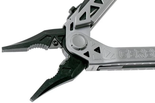 Gerber Center-Drive Multi-tool, Nylon Sheath And Bit Set 30-001194 4 Gerber Center-Drive Multi-tool, Nylon Sheath And Bit Set 30-001194 - Image 2