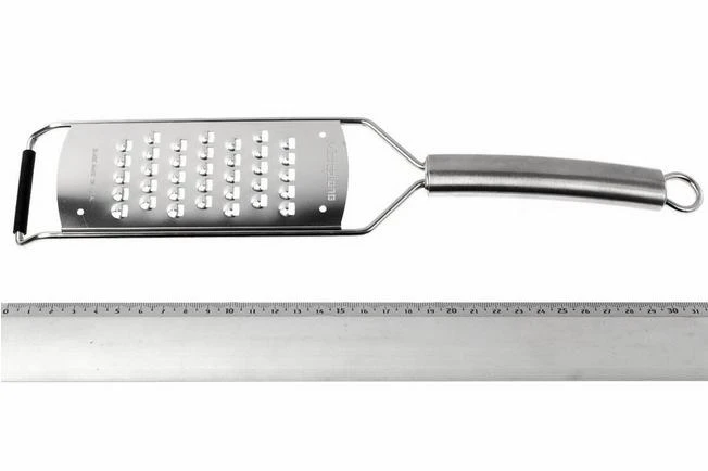 Microplane Professional Extra Coarse Grater 5 Microplane Professional Extra Coarse Grater - Image 3