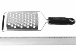 Microplane Gourmet Extra Coarse / Extra Wide Grater -Knife Hub Shop KT3068 03 microplane rasp kt3068 d3