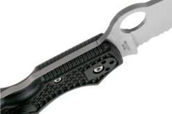 Spyderco Rescue 3 Thin Blue Line C14FSBKBL3 Serrated Rescue Knife -Knife Hub Shop SPC14FSBKBL3 06 spyderco