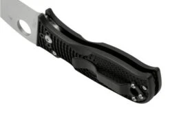 Spyderco Lil' Temperance 3 Lightweight C69PBK3 Pocket Knife, Sal Glesser Design -Knife Hub Shop SPC69PBK3 04 spyderco