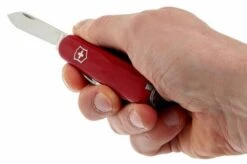Victorinox Recruit, Red 8 Victorinox Recruit, Red -Knife Hub Shop VT0 2503 03 victorinox recruit rood vt0 2503 d3
