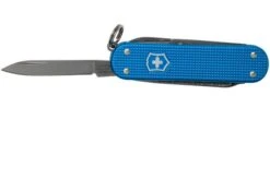 Victorinox Classic Aqua Blue Limited Edition 2020 0.6221.L20 Swiss Pocket Knife -Knife Hub Shop VT0 6221 L20 03 victorinox
