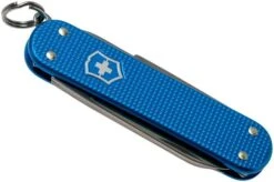 Victorinox Classic Aqua Blue Limited Edition 2020 0.6221.L20 Swiss Pocket Knife -Knife Hub Shop VT0 6221 L20 05 victorinox