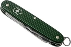 Victorinox Pioneer Alox Green 0.8201.24R4.KTE1 Knivesandtools Edition, Swiss Pocket Knife 12 Victorinox Pioneer Alox Green 0.8201.24R4.KTE1 Knivesandtools Edition, Swiss Pocket Knife -Knife Hub Shop VT0 8201 24R4 KTE1 05 victorinox