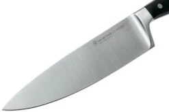 Wüsthof Classic Chef's Knife 20 Cm, 1040100120 9 Wüsthof Classic Chef's Knife 20 Cm, 1040100120 -Knife Hub Shop WU1040100120 03 wusthof classic v202009