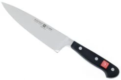 Wüsthof Classic Chef's Knife 16 Cm, 4582/16 19 Wüsthof Classic Chef's Knife 16 Cm, 4582/16 -Knife Hub Shop WU4582 16 01 wusthof 4582 16 classic koksmes d1